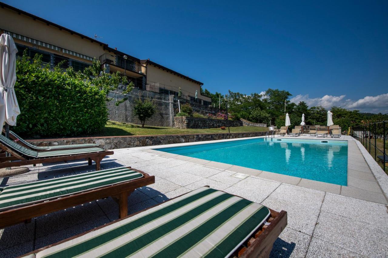 211 - Appartamento Acacia, Terrazza Giardino E Piscina Carro エクステリア 写真