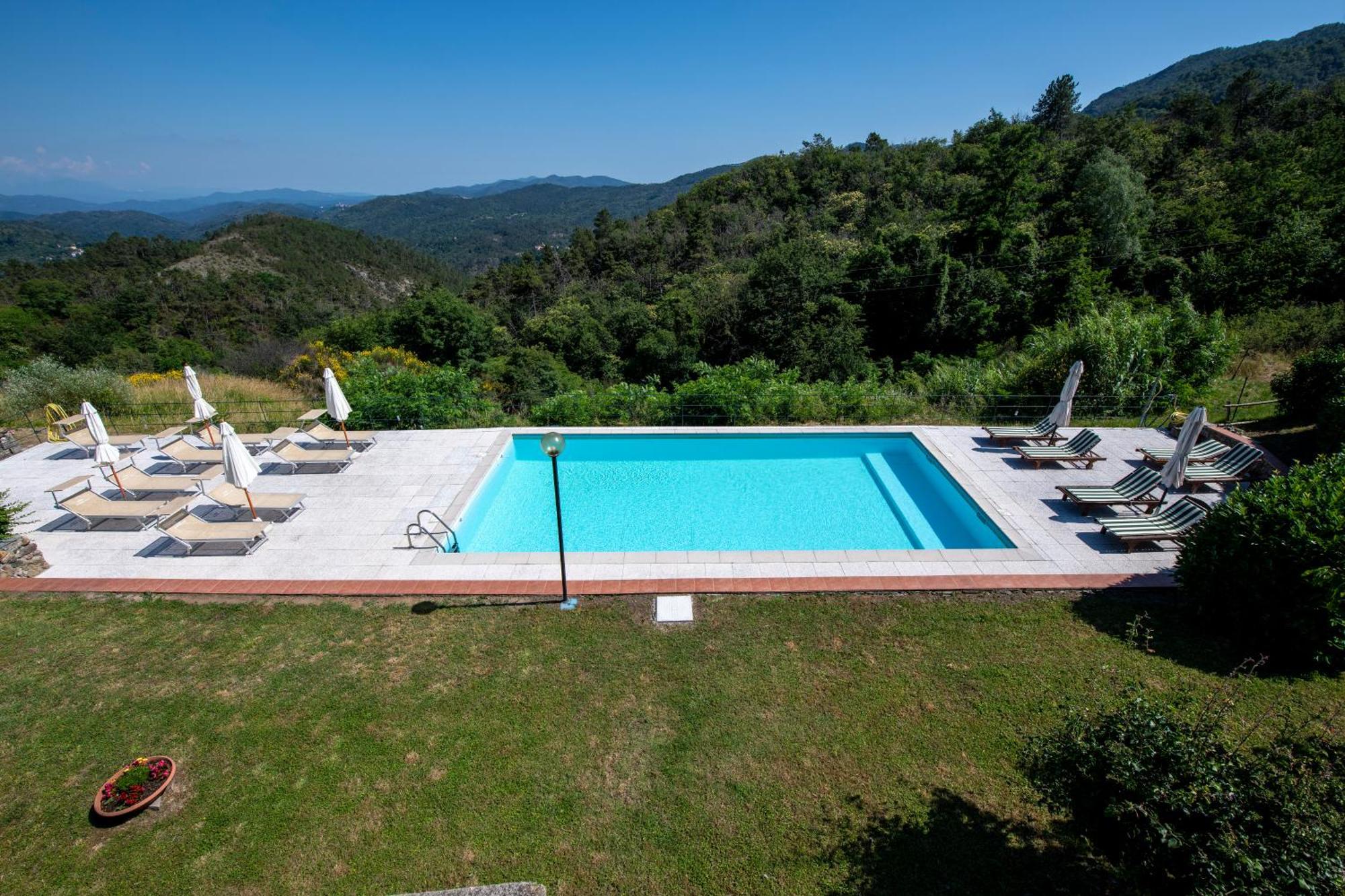211 - Appartamento Acacia, Terrazza Giardino E Piscina Carro エクステリア 写真