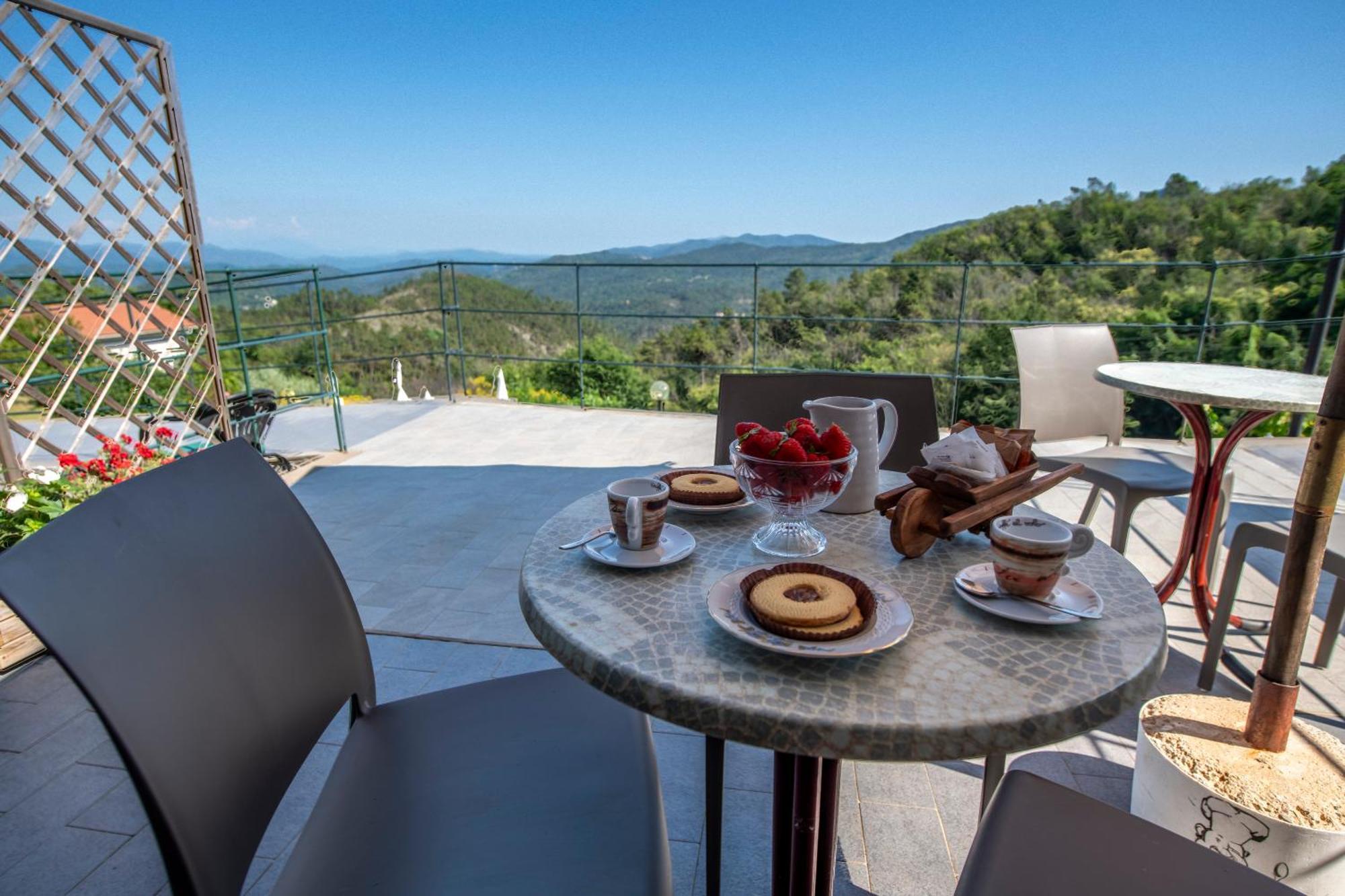 211 - Appartamento Acacia, Terrazza Giardino E Piscina Carro エクステリア 写真